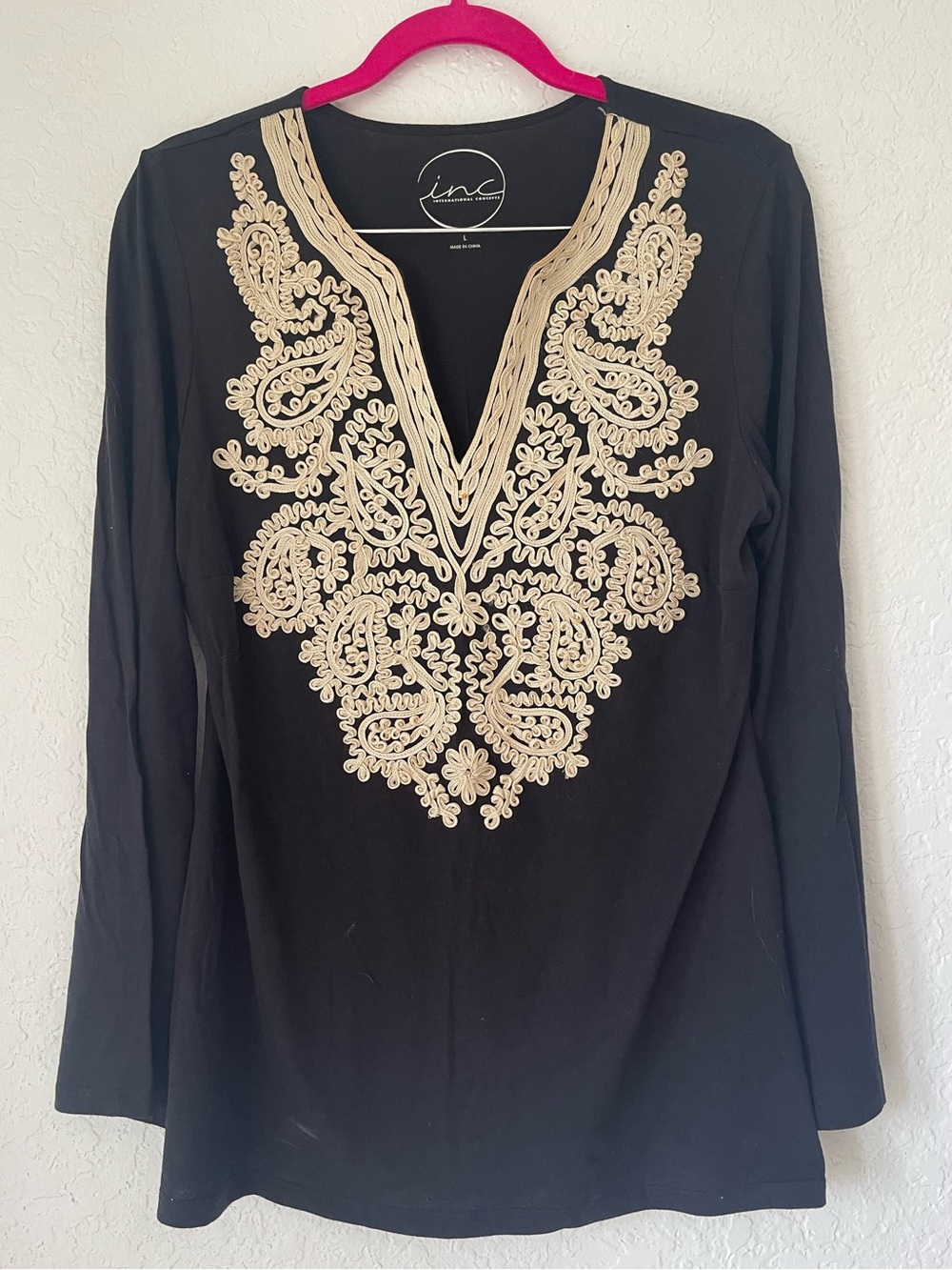 INC International Concepts Black Embroidered V-Neck Long Sleeve Top || Sz Large - Picture 5 of 9